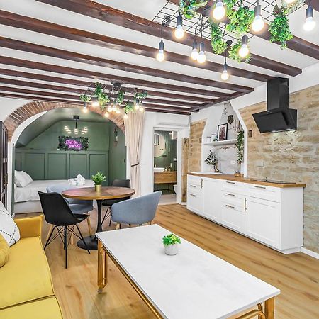 La Bestia Deluxe Studio Apartment Rovinj Kültér fotó
